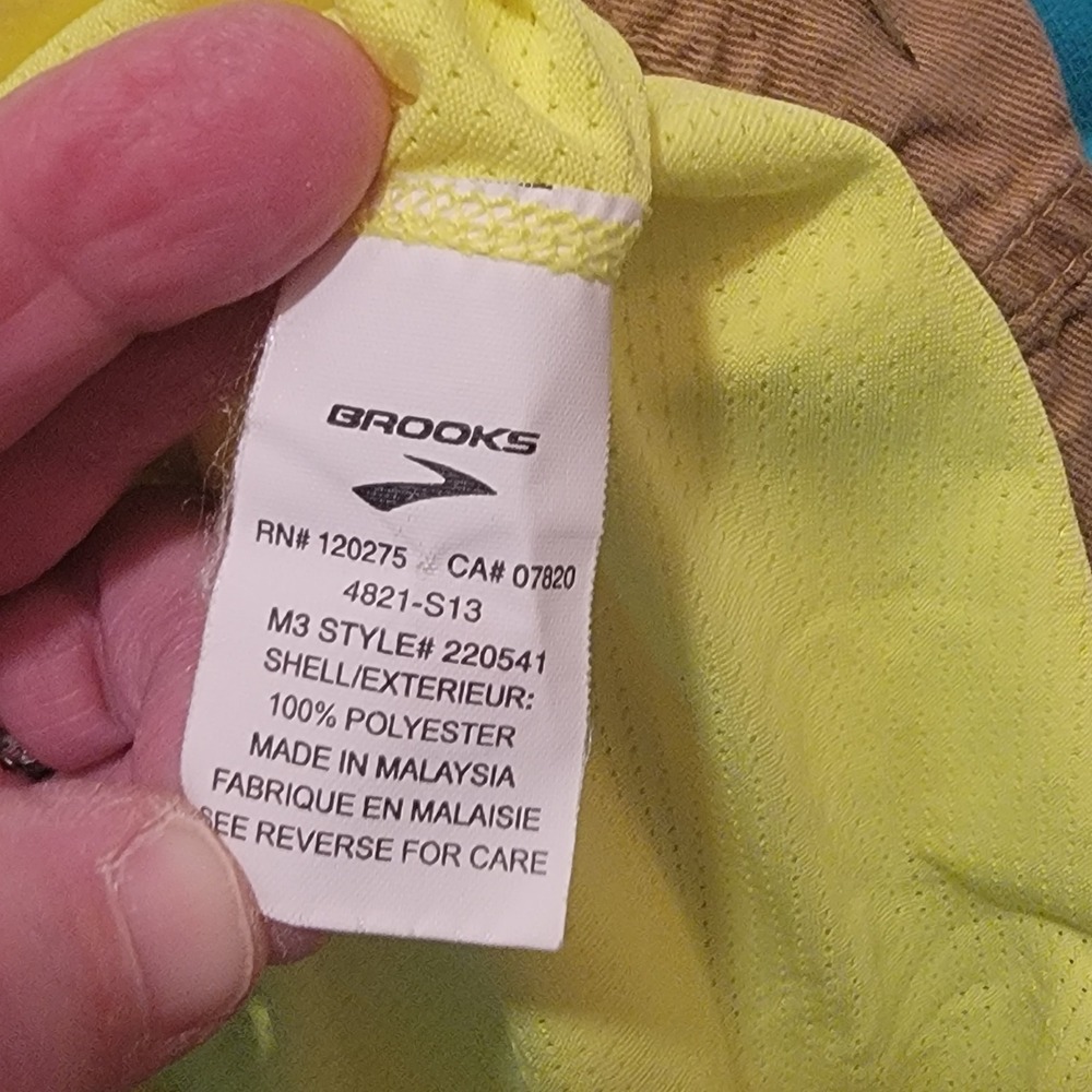 Brooks Womens XL Neon Yellow Equilibrium Technology Running Tank Top 220541 - Picture 8 of 10